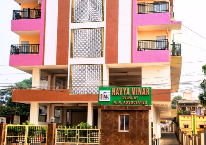 Navya Minar